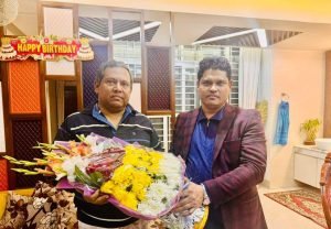 বিমানবন্দরে বিএনপি নেতার বিরুদ্ধে ব্যবসা বন্ধের অভিযোগ, হামলা ভাংচুর লুটপাট