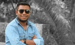 বোনের বিয়ে খেতে এসে পুলিশে ধরা 