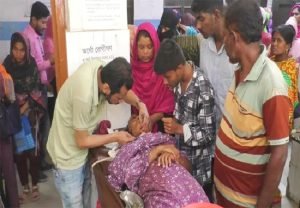 টাকা না দেওয়ায় স্ত্রীকে গলাকেটে হত্যা
