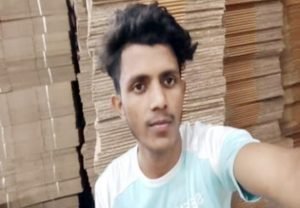 বিষাক্ত কেমিক্যাল খেয়ে পোশাক কর্মীর আত্মহত্যা