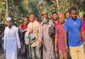 খুলনায় চোর সন্দেহে মারপিট, থানায় মামলা