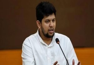 জবির সমস্যা দ্রুত সমাধান করা হবে: মাহফুজ আলম