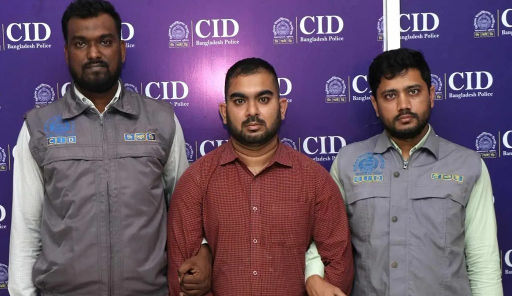 চট্টগ্রাম বন্দরের ৫০ কোটি টাকার কর ফাঁকি, মূলহোতা গ্রেফতার