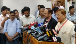 জাতীয় নির্বাচনের আগে স্থানীয় নির্বাচন চাই: ড. হামিদুর রহমান