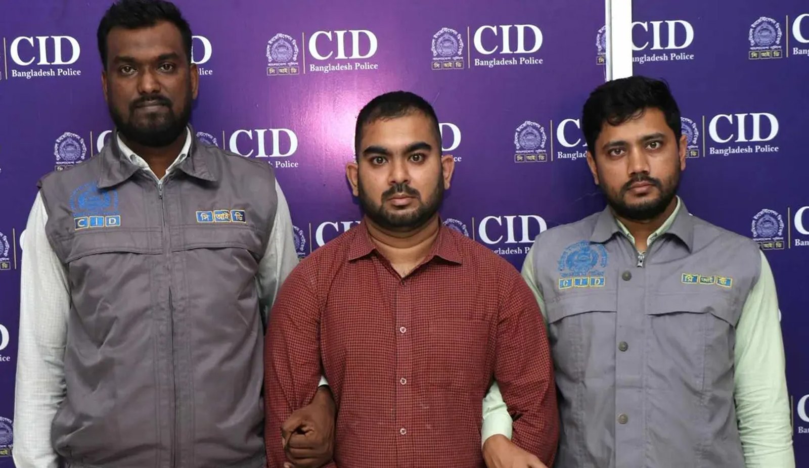 চট্টগ্রাম বন্দরের ৫০ কোটি টাকার কর ফাঁকি, মূলহোতা গ্রেফতার