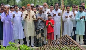 উত্তরা ঘনবসতি এলাকায় বিমান বাহিনীর মহড়া উচিত হয়নি: পিন্টু