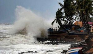 জলোচ্ছ্বাসের ১৫ জেলায় ৩ ফুট প্লাবিত হওয়ার আশঙ্কা