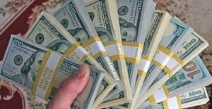 নিলামে ডলার কিনলো বাংলাদেশ ব্যাংক