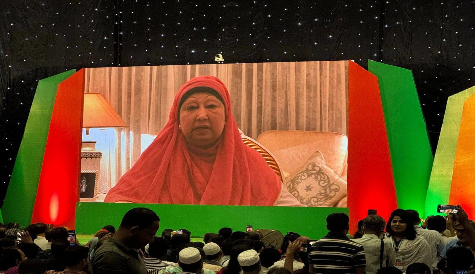 গণতন্ত্র প্রতিষ্ঠায় সংগঠিত রূপ দিতে হবে : খালেদা জিয়া