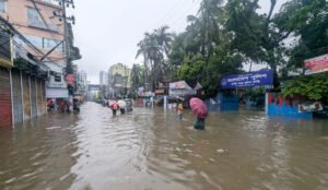 ফেনীতে সর্বোচ্চ বৃষ্টিপাত রেকর্ড, শহরে জলাবদ্ধতা