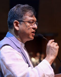 দলের প্রধানের প্রধানমন্ত্রী হওয়ার সুযোগ রাখা উচিত: সালাহউদ্দিন