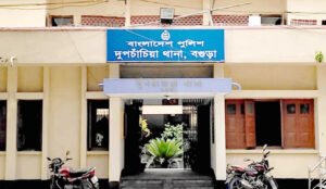 ডাকাতির সময় শ্বশুর ও ছেলের বউকে হত্যা