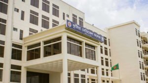 কুষ্টিয়া মেডিকেল কলেজে কম্পিউটার ও যন্ত্রপাতি কেনাকাটায় দুর্নীতির অভিযোগ