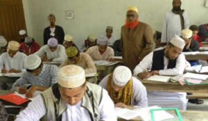 নকল করে বহিষ্কার ৭২১ শিক্ষার্থী