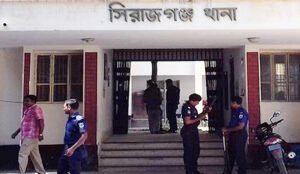 সিরাজগঞ্জে গরু চোর সন্দেহে দুইজনকে পিটিয়ে হত্যা