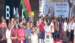 গণঅভ্যুত্থানের বর্ষপূর্তিতে বিএনপির বিজয় র‍্যালি নয়াপল্টনে জড়ো হচ্ছেন নেতা কর্মীরা