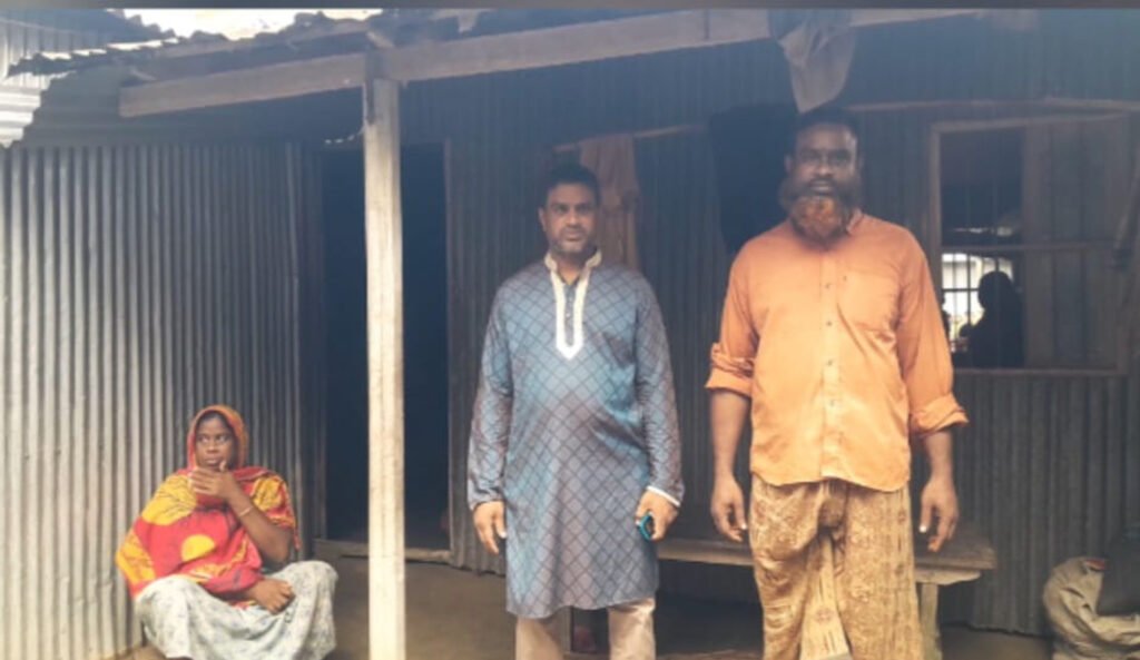 জোরপূর্বক জমি আদায়ে ব্যর্থ পুত্র খাবারে বিশ মিশিয়ে বাবাকে হত্যা মা ও ভাই অসুস্থ