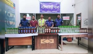 শেরপুরে ২৯৭ বোতল ভারতীয় মদসহ প্রাইভেটকার জব্দ চালক গ্রেপ্তার