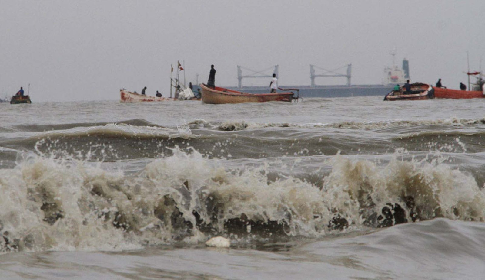 বঙ্গোপসাগরে লঘুচাপ সৃষ্টির আভাস