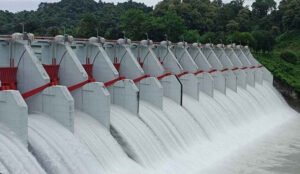 মধ্যরাতে খুলে দেওয়া হলো কাপ্তাই বাঁধের জলকপাট