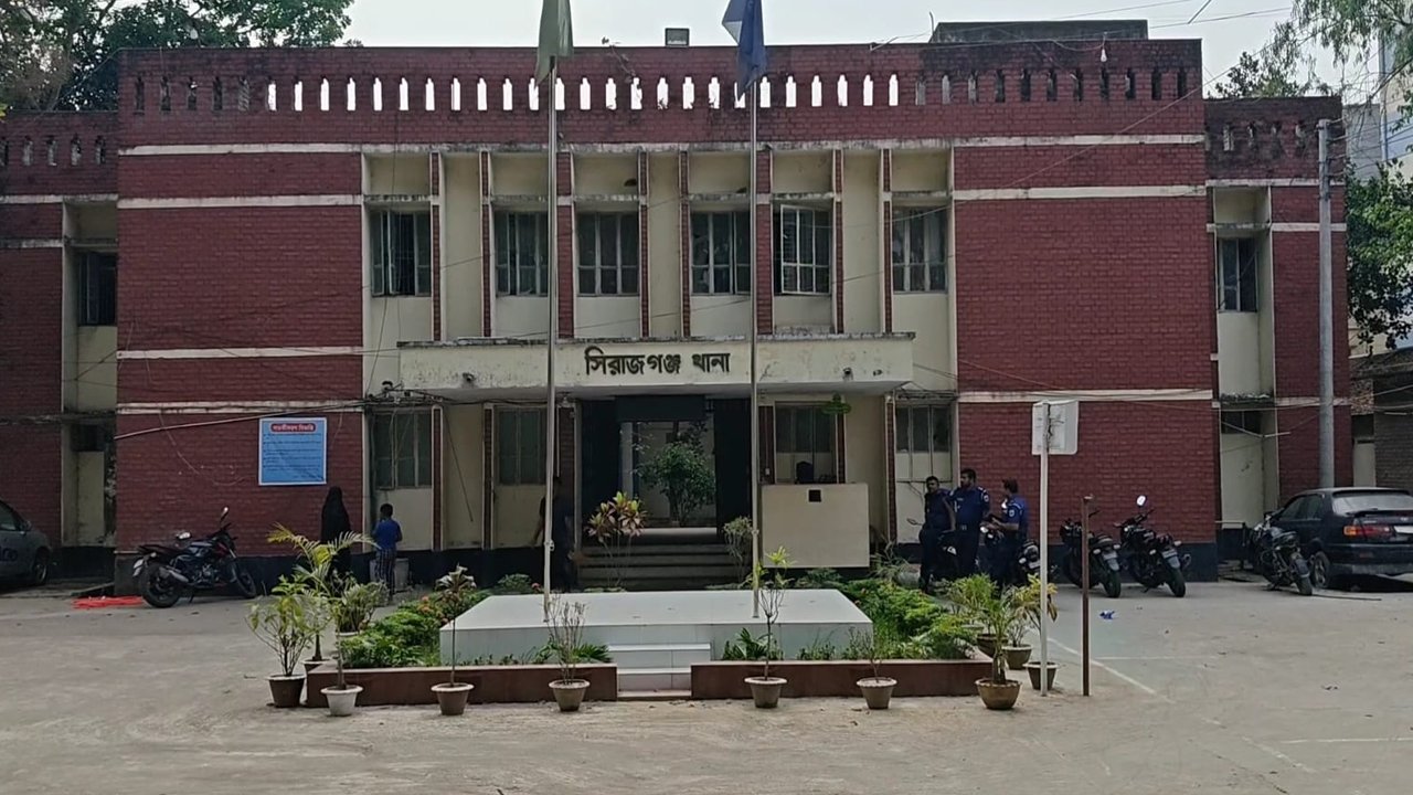 গরু চোর সন্দেহে দুইজনকে পিটিয়ে হত্যা