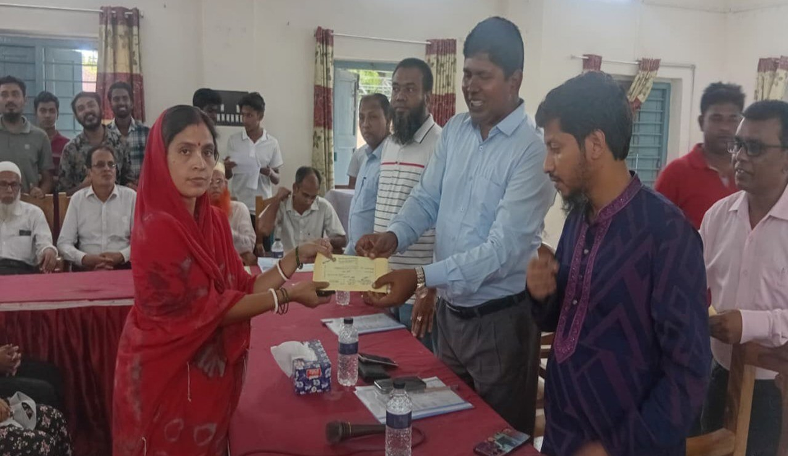 যুব দিবসে ঋণ বিতরণ