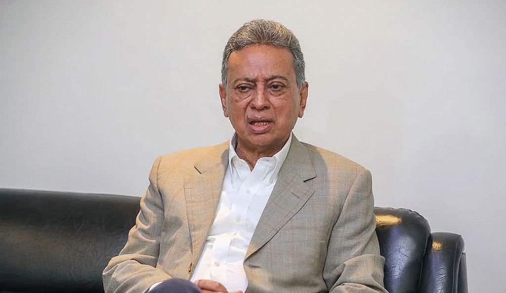 একদল মুক্তিযুদ্ধ, আরেক দল চব্বিশ বিক্রি করছে: আমীর খসরু