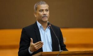 বিএনপি তত্ত্বাবধায়ক সরকার নয় : আসিফ নজরুল