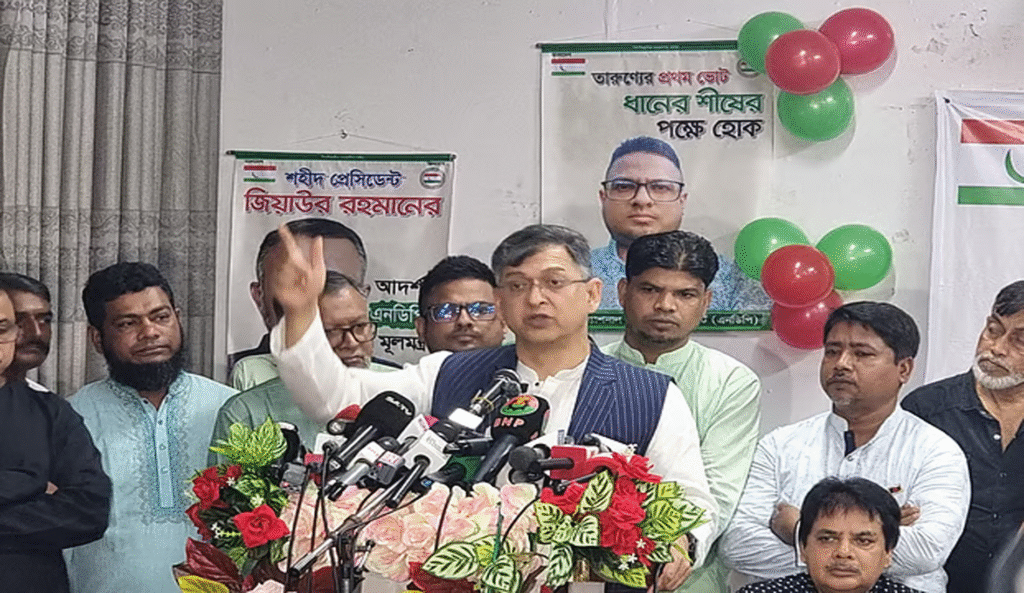 কোনো দলের অভিসন্ধির কাছে মাথা নত করতে পারি না: সালাহউদ্দিন আহমদ