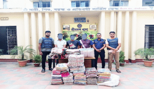 শ্রীমঙ্গল বিপুল পরিমান ভারতীয় শাড়িসহ গ্রেপ্তার ৩ জন