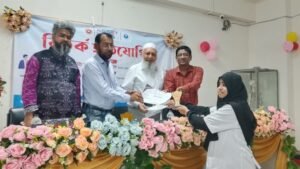 কুমিল্লায় বিতর্ক প্রতিযোগিতা অনুষ্ঠিত