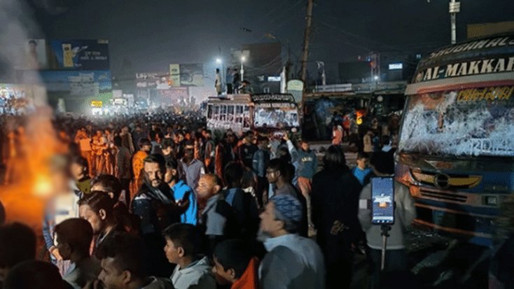 বরিশালে শিক্ষার্থীদের সাথে সংঘর্ষ, আহত অর্ধশতাধিক