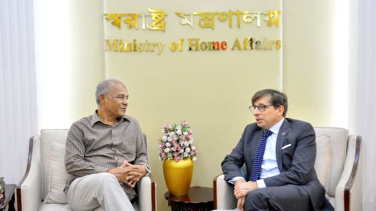 ফায়ার সার্ভিসের সক্ষমতা বৃদ্ধিতে ফ্রান্সকে সহযোগিতার আহ্বান