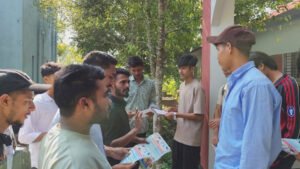 দীঘিনালা সরকারি কলেজে ছাত্রদলের গণসংযোগ