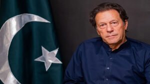 আন্দোলনের প্রস্তুতি নিতে বললেন ইমরান খান