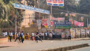 আবারো ঢাকা কলেজ ও আইডিয়াল শিক্ষার্থীদের সংঘর্ষ
