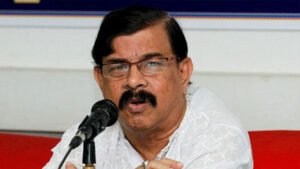 ঋণখেলাপির তালিকায় থাকছেন মান্না