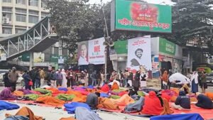 শাহবাগ মোড় ছাড়লেন ইনকিলাব মঞ্চ