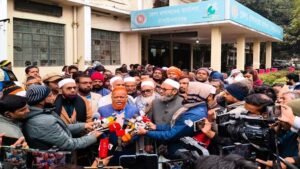 দাঁড়িপাল্লা প্রতীকে বুলবুলের মনোনয়নপত্র দাখিল