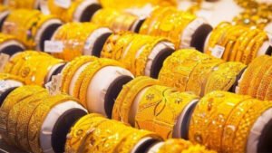 দেশের ইতিহাসে স্বর্ণের দামে ফের রেকর্ড