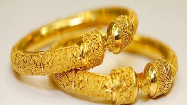 বিশ্ববাজারে স্বর্ণের দামে নতুন রেকর্ড