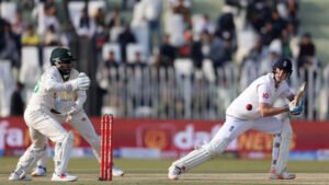 বিশ্বরেকর্ড গড়তে হবে ইংল্যান্ডকে