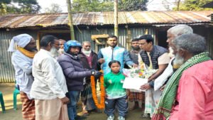 স্বর্ণপদক জয়ী চৈতীকে সংবর্ধনা