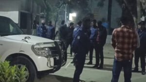 গোপালগঞ্জে বিচারকের বাসায় ককটেল হামলা