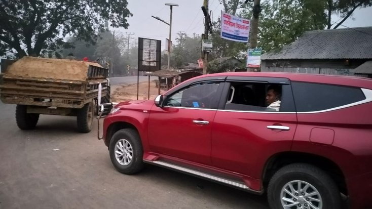 অবৈধ বালু উত্তোলন বন্ধের অভিযানে গ্রেফতার-২