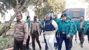 ইনুর বিরুদ্ধে সাক্ষ্য দিচ্ছেন কনস্টেবল মাসুদ