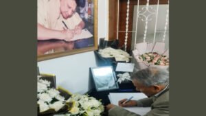 খালেদা জিয়ার মৃত্যুতে শোকবইয়ে স্বাক্ষর করেছেন কেনেডি