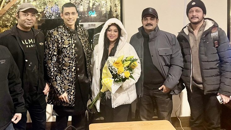 জায়েদের দাওয়াতে অস্ট্রেলিয়া থেকে যুক্তরাষ্ট্রে শাবনূর