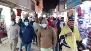 পাথরঘাটায় মুখোশধারীদের ঝটিকা মিছিল