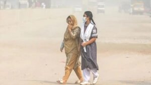 বায়ুদূষণের ঢাকার অবস্থান কত